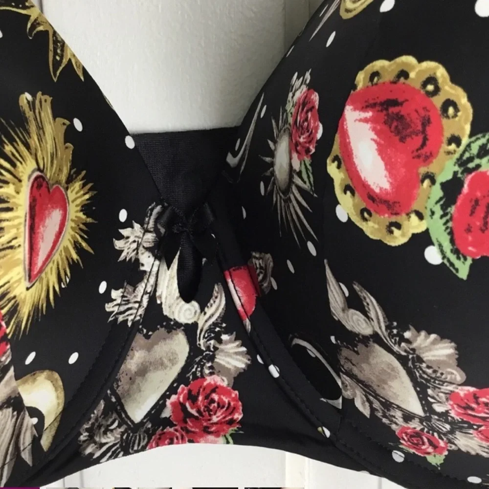 Torrid Curve Plunge Bra 50C Back Smoothing Padded Underwire Celestial EUC